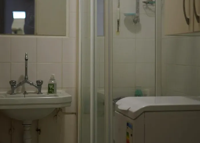 Cosy Avec Balcon 16eme